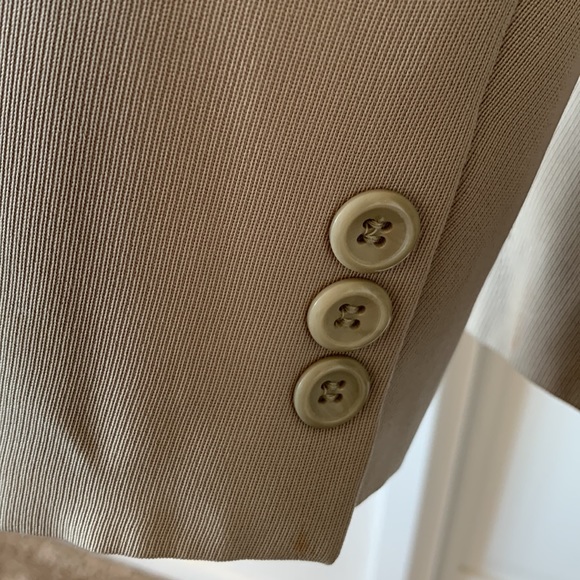 vintage GEOFFREY BEENE SPORT BEIGE ZIP UP POLYESTER JACKET - SIZE 10 - Picture 5 of 7